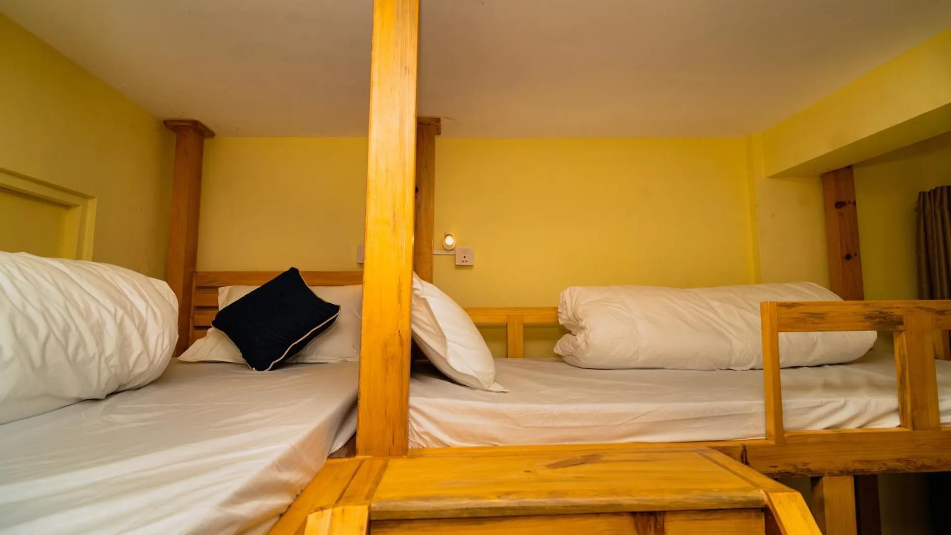 Aashraya Home Hostel كاتماندو